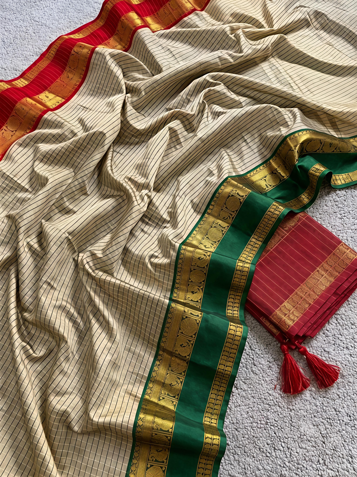 Ganga Yumana Sarees